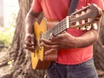 hiburan-guitar