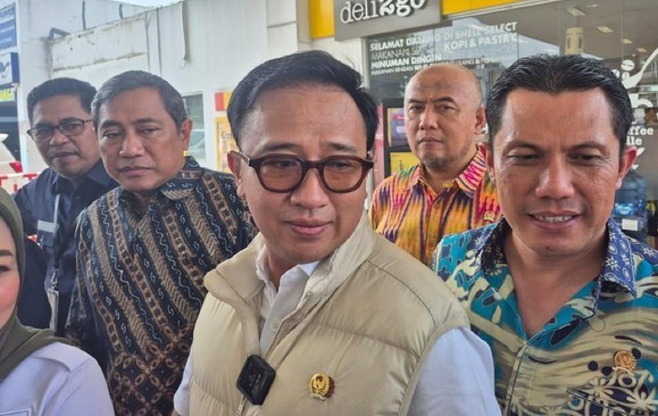 Komisi XII DPR RI Periksa Sampel BBM di SPBU Cibubur, Dugaan Pengoplosan Akan Diungkap