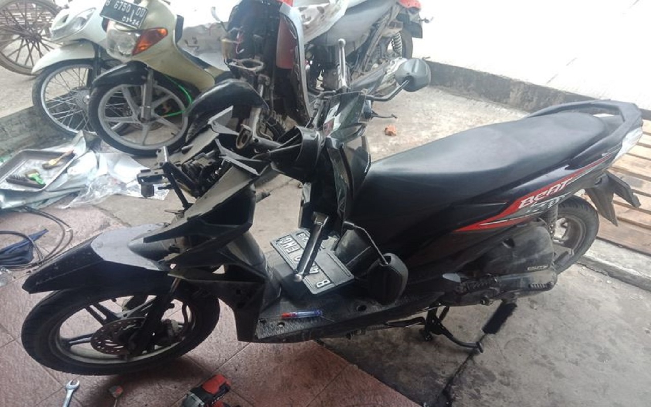 Kenali 5 Ciri Komstir Motor Rusak, Jangan Abaikan Keselamatan Berkendara!