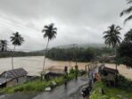 Banjir Landa Nias Barat, Jembatan Noyo Roboh, Akses ke Tiga Daerah Terputus