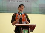 resmi 1